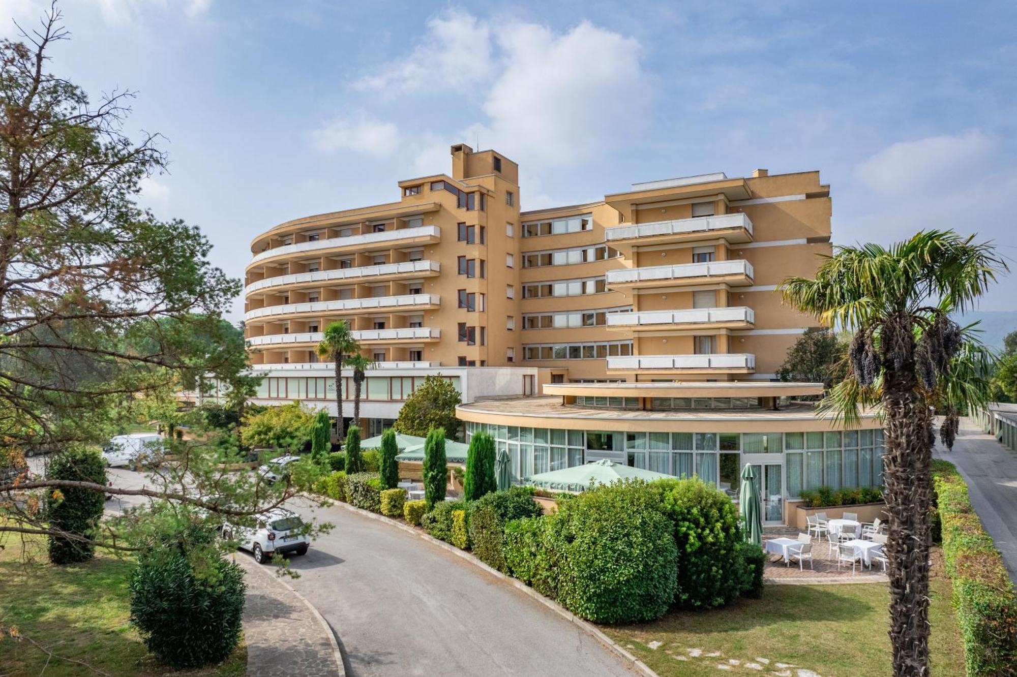 Galzignano Resort Terme & Golf - Hotel Sporting Galzignano Terme Exterior photo